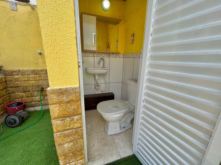 CASA LINEAR 4 QUARTOS,1 SUITE , PISCINA, ÁREA GOUMET NO JARDIM TROPICAL, NOVA IGUAÇU 300M² TERRENO