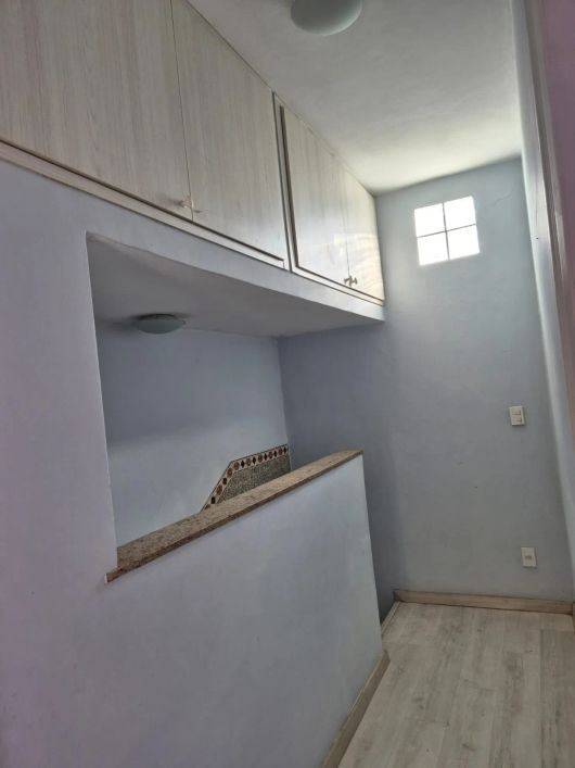 Imóvel para venda tem 100 metros quadrados com 3 quartos em Kennedy - Nova Iguaçu - RJ
