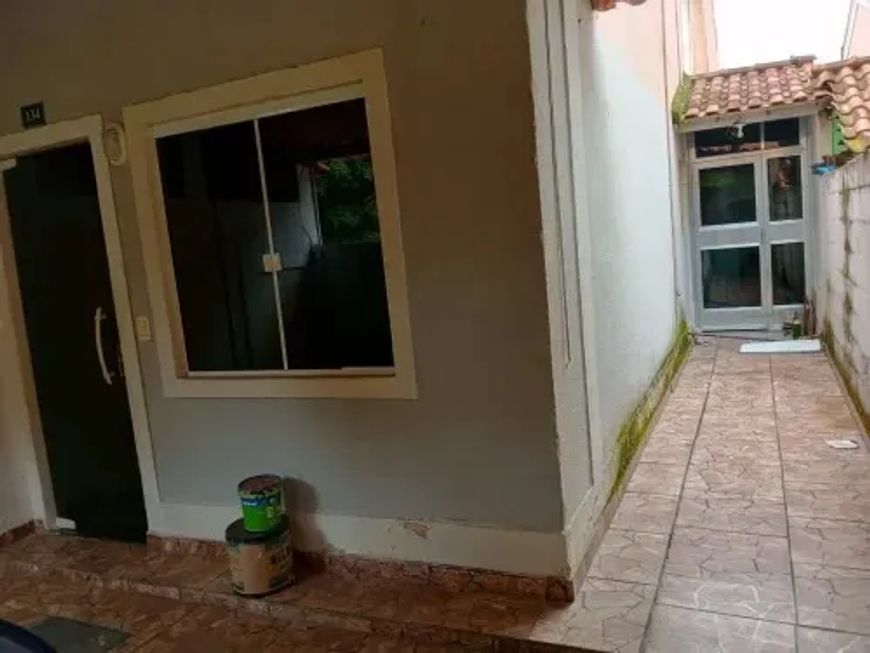 Imóvel para venda tem 90 metros quadrados com 2 quartos em Vila Marilia - Nova Iguaçu - RJ