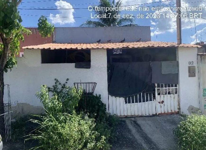 Casa à venda com 2 quartos em Lagoinha - Nova Iguaçu - RJ