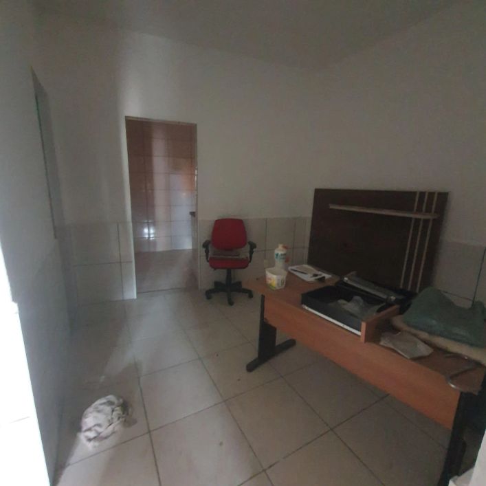 Casa com 2 quartos em Comendador Soares - Nova Iguaçu - RJ