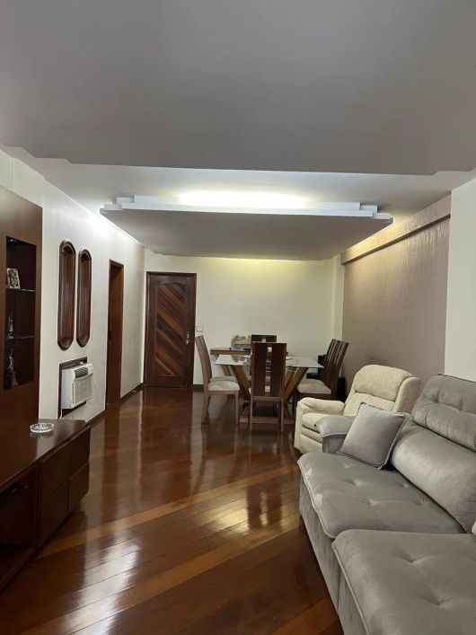Apartamento para venda com 204 metros quadrados com 3 quartos