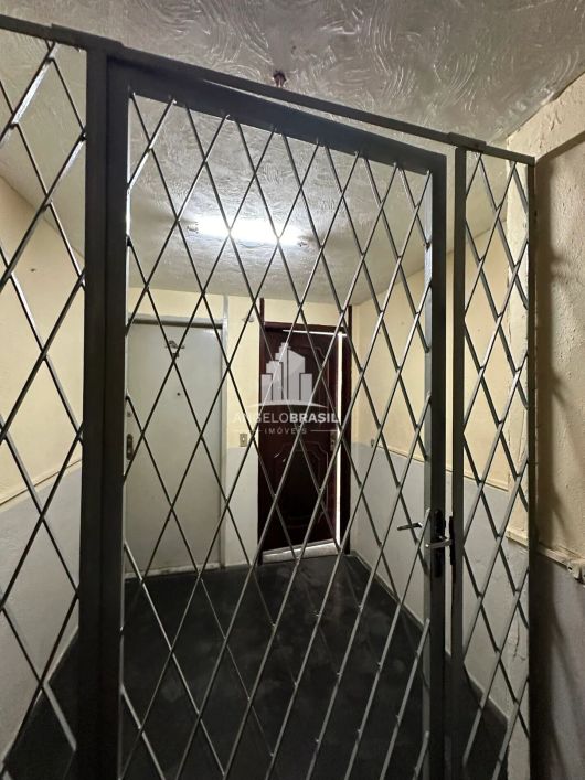 Apartamento com 2 quartos, 8° andar. Maria Hadad