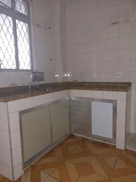 0 - Casa 3 quartos, sendo 2 suítes