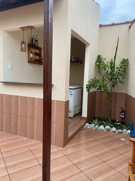 R$ 350 MIL - TINGUÁ (CENTRO) NI - CASA 03 QUARTOS SENDO 01 SUÍTE - SOMENTE A VISTA - NÃO ACEITA FINA