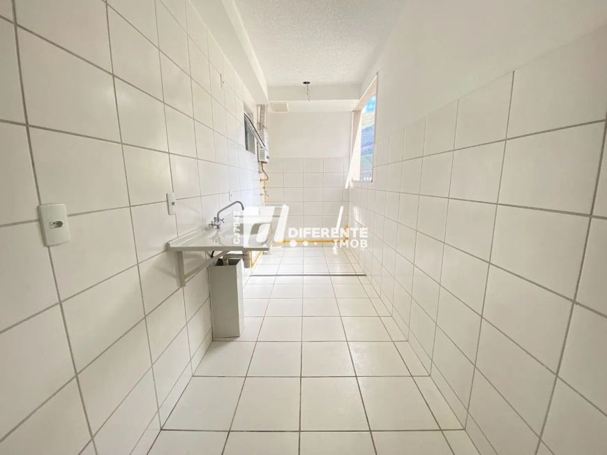 Apartamento com 2 dormitórios à venda, 45 m² por R$ 180.000,00 - Jardim Jasmim - Nova Iguaçu/RJ