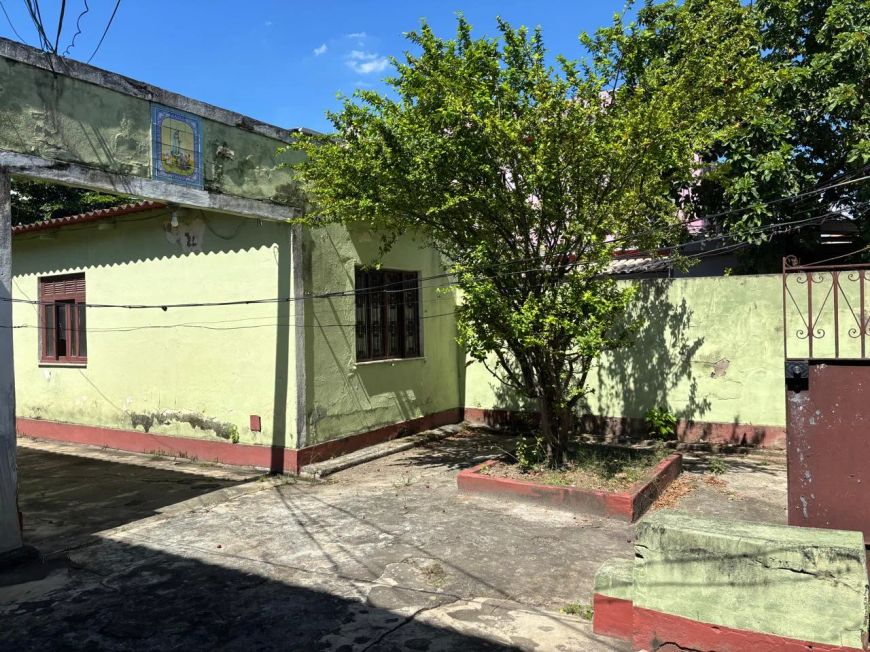 Imóvel para venda tem 50 metros quadrados com 2 quartos em Viga - Nova Iguaçu - RJ