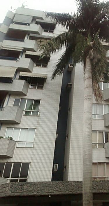 Apartamento para venda com 180 metros quadrados com 4 quartos