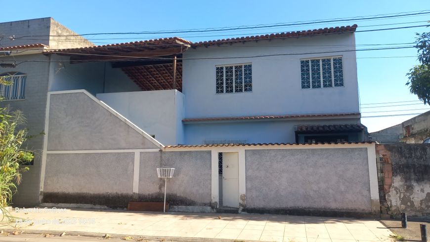casa com quintal de 3 qts perto do jardim tropical - Nova Iguaçu