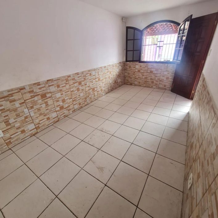 Realiza Imóveis - VENDE EXCELENTE CASA NO RANCHO NOVO - NOVA IGUAÇU