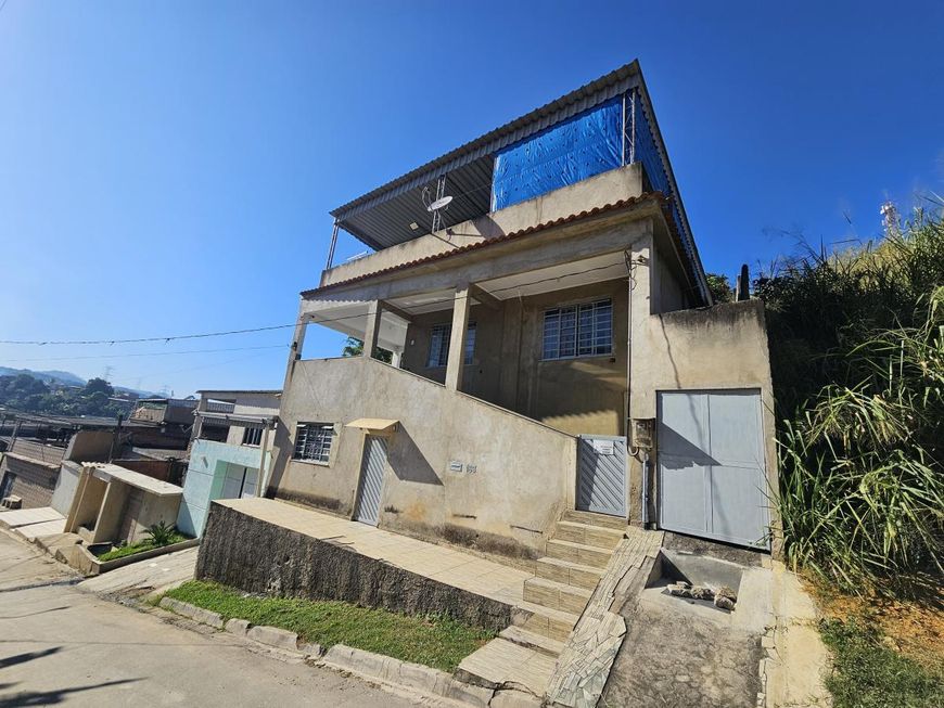 Casa para Venda em Nova Iguaçu, Cacuia, 4 dormitórios, 1 suíte, 4 banheiros