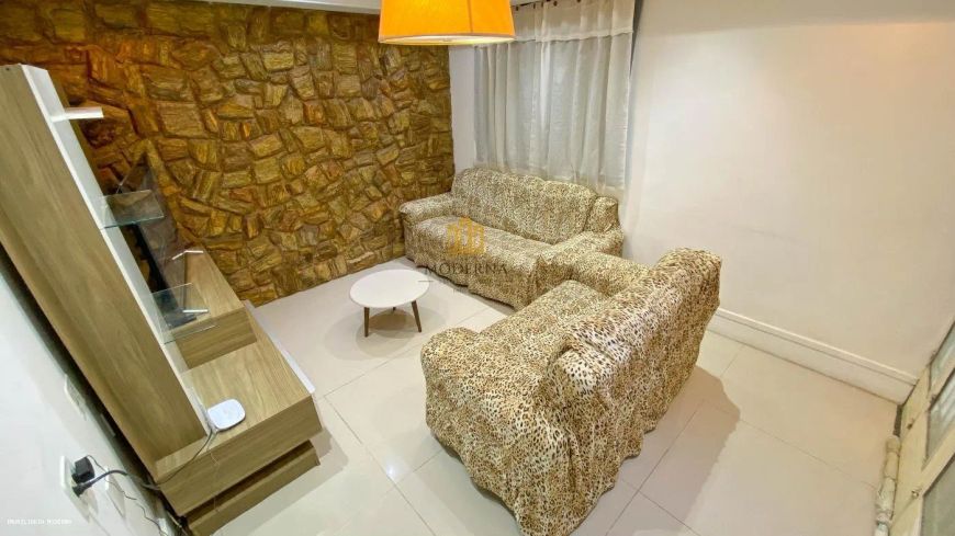Casa para Venda em Nova Iguaçu, Grama, 2 dormitórios, 2 banheiros, 1 vaga