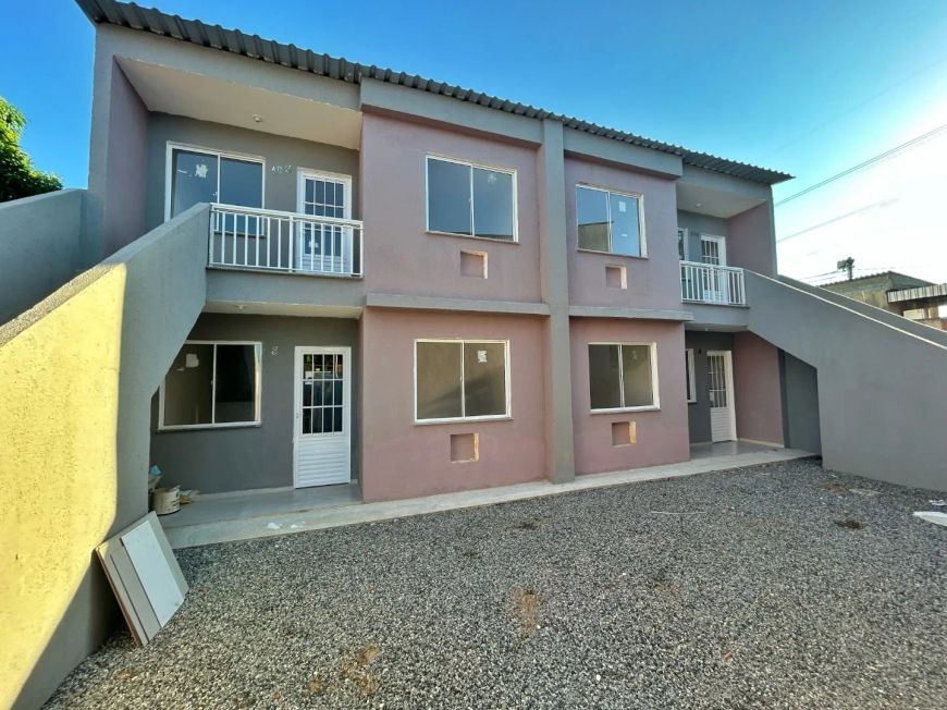 Apartamento Fundos com 02 Quartos | Tranquilidade e Preço