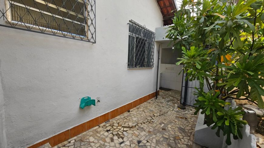 Imóvel para aluguel e venda tem 69 metros quadrados com 3 quartos em Fraternidade - Nova Iguaçu - RJ