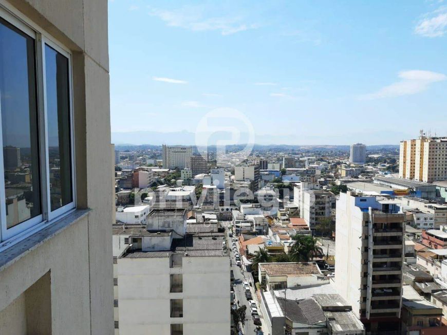 Cobertura à venda, 3 quartos, 1 suíte, 2 vagas, Centro - Nova Iguaçu/RJ