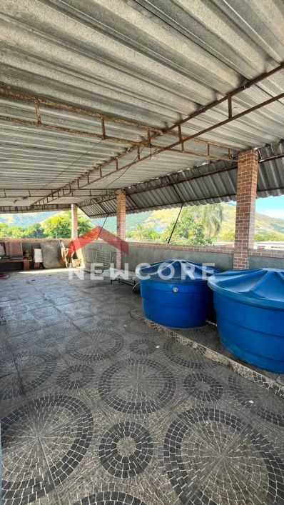 Casa em Rua Beth - Paraíso - Nova Iguaçu/RJ