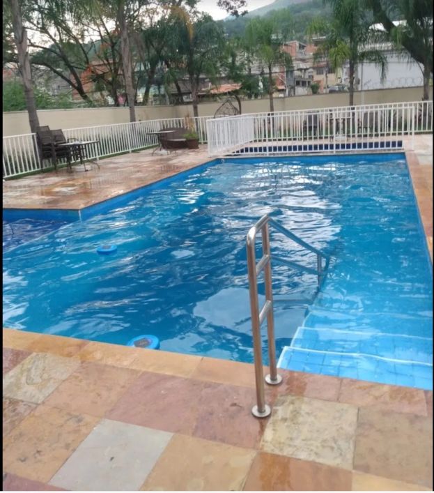 Imóvel para venda possui 46 metros quadrados com 2 quartos em Jardim Alvorada - Nova Iguaçu - RJ