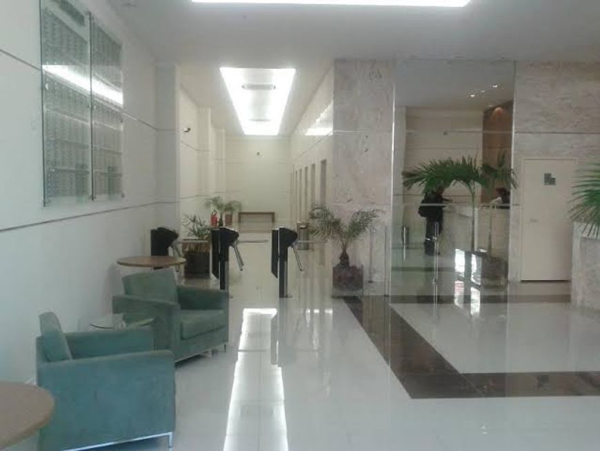 Sala Comercial 24mts2, Edf. Top Commerce em frente ao Top Shopping - Centro - Nova Iguaçu - RJ