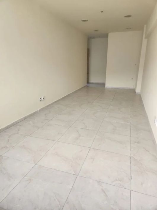 Sala Comercial para Locação em Nova Iguaçu, Centro, 1 banheiro, 1 vaga