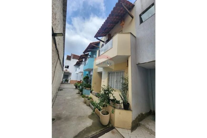 Casa duplex 02 suítes, , 2 quartos, 3 banheiros - Centro Nova Iguaçu - RJ