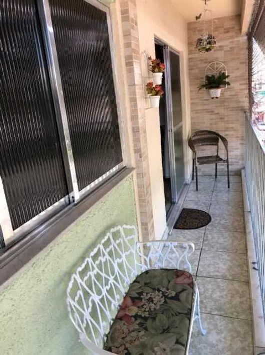 Amplo apartamento de 2 quartos no Centro de Nova Iguaçu