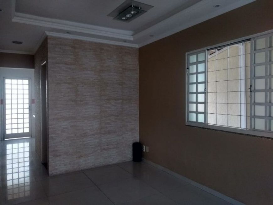 Vendo Excelente Casa em Carmary/Nova Iguaçu