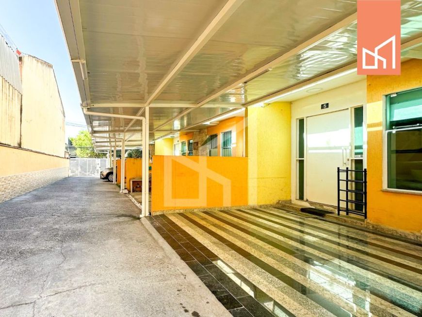 Casa Padrão a venda em Nova Iguaçu