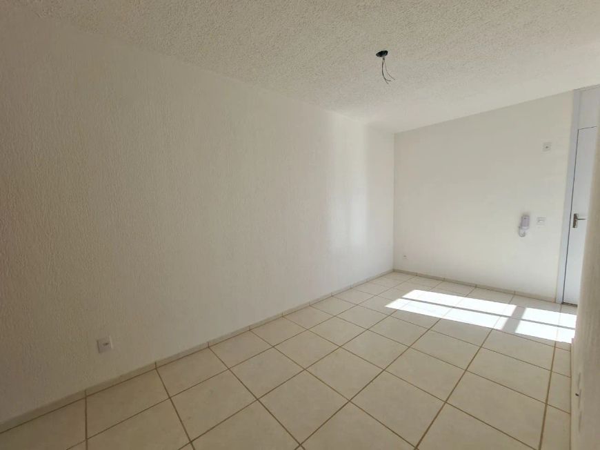 Apartamento de 02 quartos, com garagem em Nova Iguaçu - Próximo da Rodovia Presidente Dutra