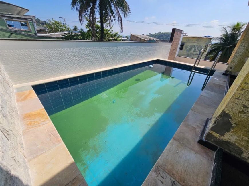 Casa para Venda em Nova Iguaçu, Nova América, 3 dormitórios, 1 suíte, 4 banheiros, 5 vagas