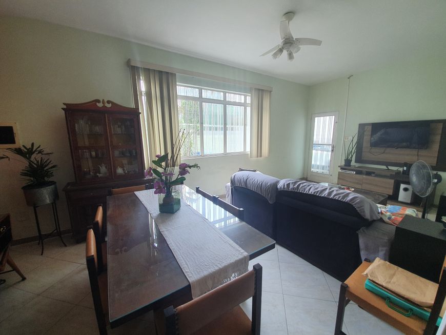 Vendo casa 3 quartos bairro Califórnia Nova Iguaçu
