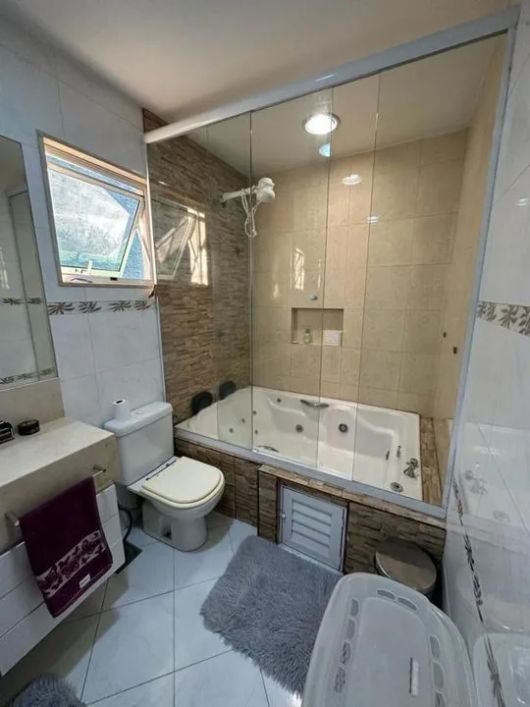 Casa para Venda em Nova Iguaçu, Centro, 4 dormitórios, 3 suítes, 4 banheiros, 1 vaga