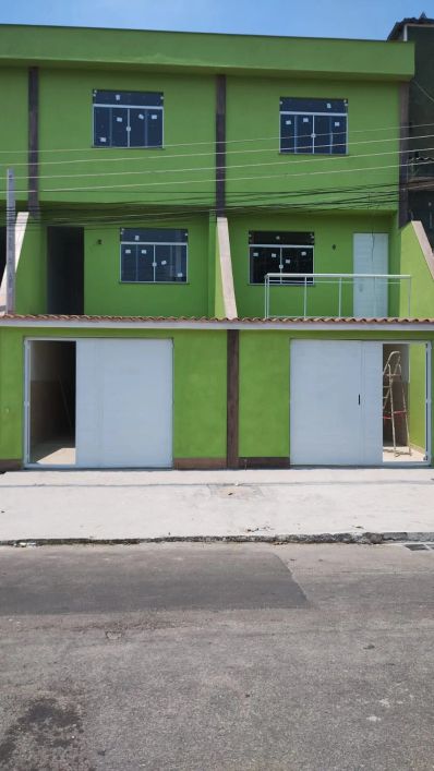 Casa triplex no bairro da Luz, Nova Iguaçu