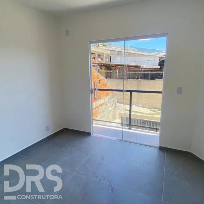 Imóvel para venda tem 70 metros quadrados com 2 quartos em Rodilândia - Nova Iguaçu - RJ