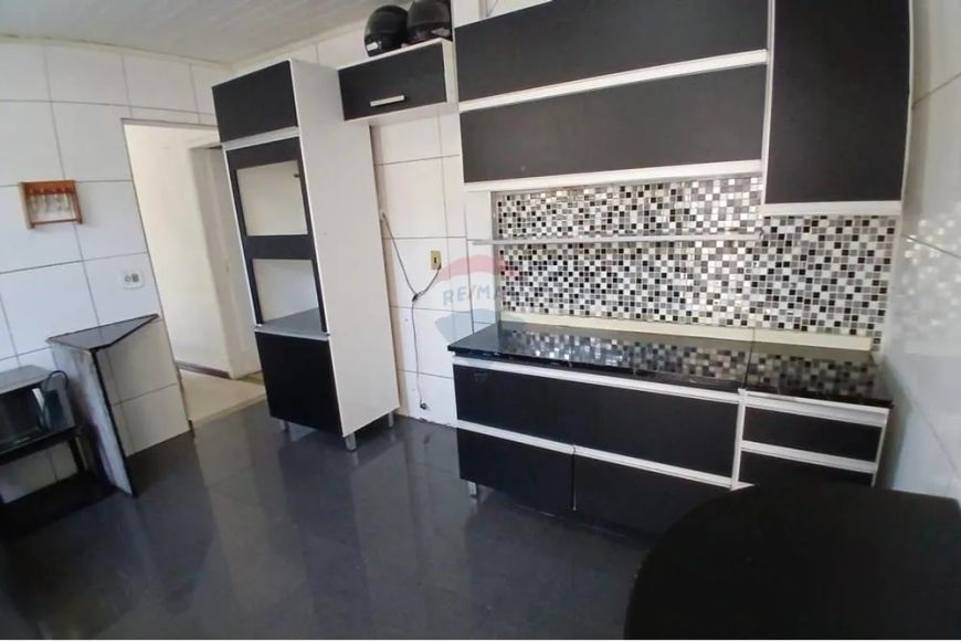 Casa duplex - 03 quartos suítes e closet, quintal , garagem no Rancho Novo - Nova Iguaçu - RJ