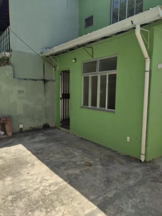 Casa para Venda em Nova Iguaçu, da Luz, 3 dormitórios, 1 banheiro, 3 vagas