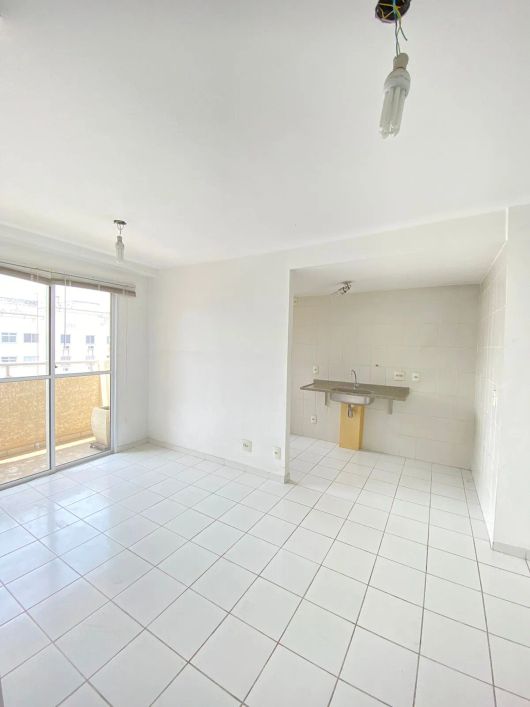 Vendo apartamento condomínio Vitória 2 quartos