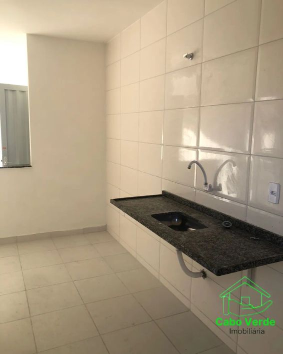 Imóvel para venda tem 64 metros quadrados com 2 quartos em Kennedy - Nova Iguaçu - RJ