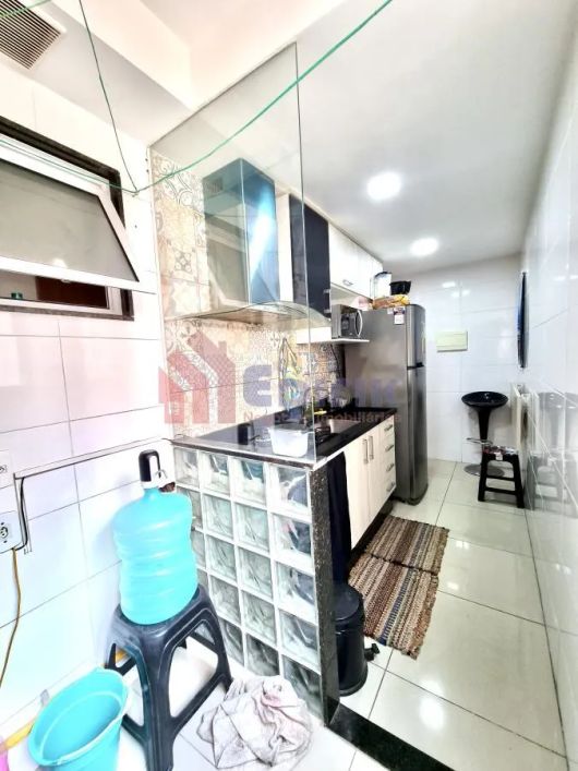 Apartamento todo mobiliado com 2 quartos no condomínio Parque dos Sonhos