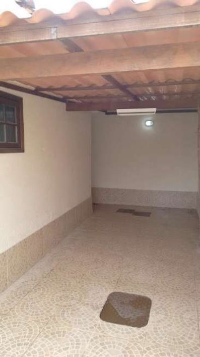 Vendo casa linda com 2 quartos e 2 vagas em condomínio fechado em Miguel Couto Nova Iguaçu