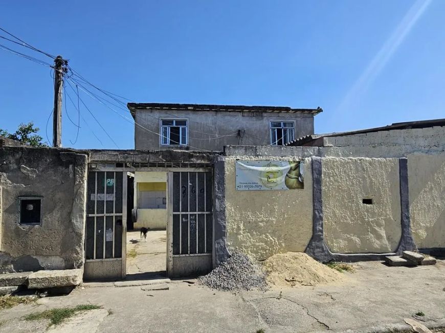 Casa para Venda em Nova Iguaçu, Ouro Preto, 5 dormitórios, 4 banheiros, 2 vagas