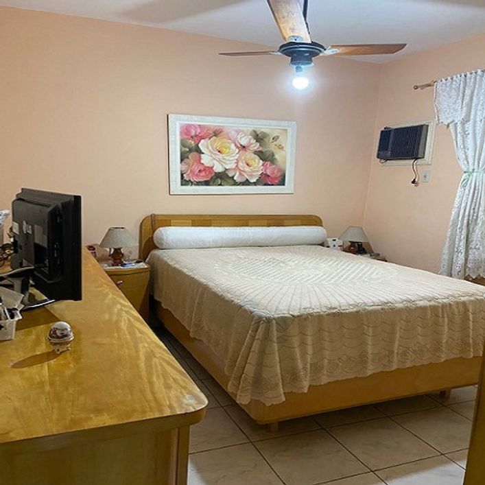 Casa para venda tem 300 metros quadrados com 2 quartos em Andrade Araújo - Nova Iguaçu - RJ