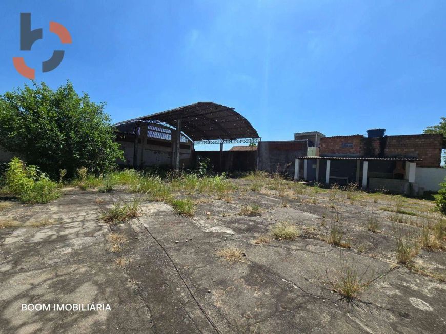 Casa com 3 dormitórios para alugar, por R$ 2.500/mês - Comendador Soares - Nova Iguaçu/RJ