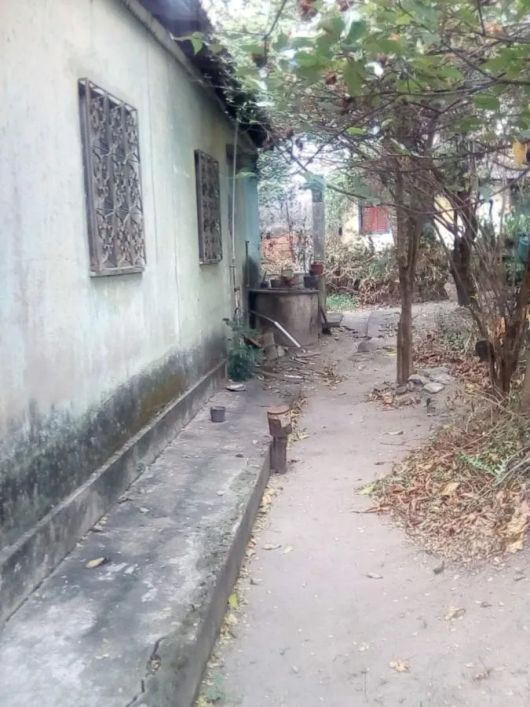 Casa para Venda em Nova Iguaçu, Comendador Soares, 3 dormitórios, 1 banheiro, 1 vaga