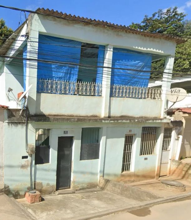 Casa em Floresta - Nova Iguaçu - RJ