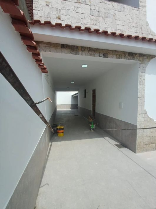 Casa Alto Padrão para aluguel e venda com 3 quartos em Prata - Nova Iguaçu - RJ