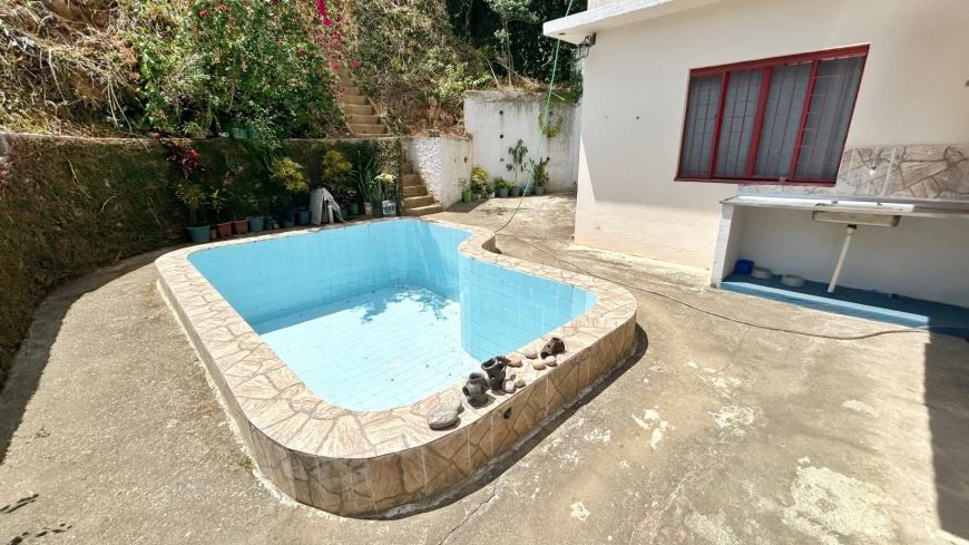 Casa com 3 dormitórios à venda, 142 m² por R$ 399.900,00 - Boa Esperança - Nova Iguaçu/RJ