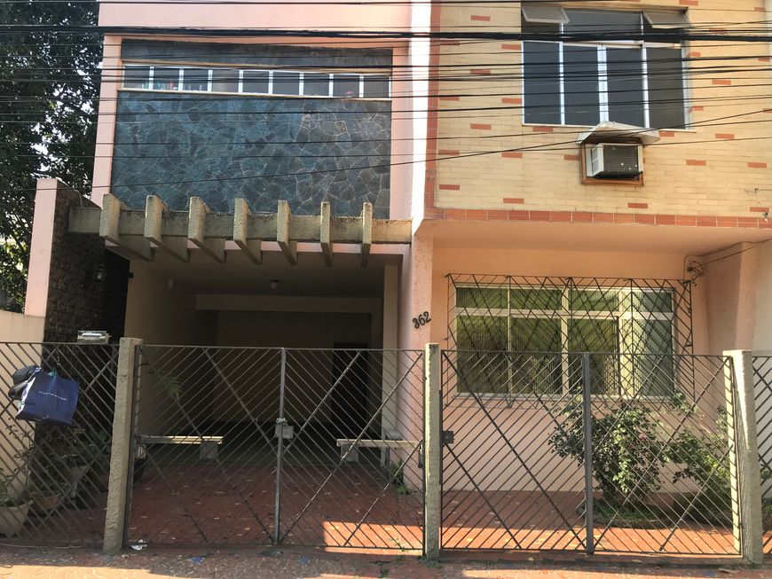 Vendo casa comercial no centro de Nova Iguaçu