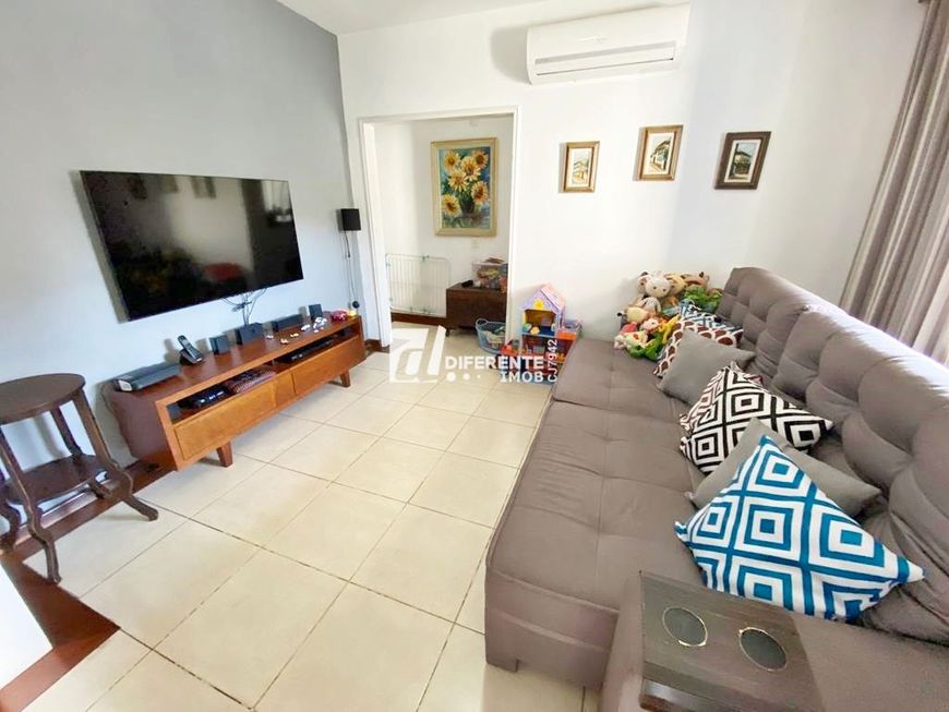Casa com 3 dormitórios à venda, 115 m² por R$ 550.000,00 - Moqueta - Nova Iguaçu/RJ