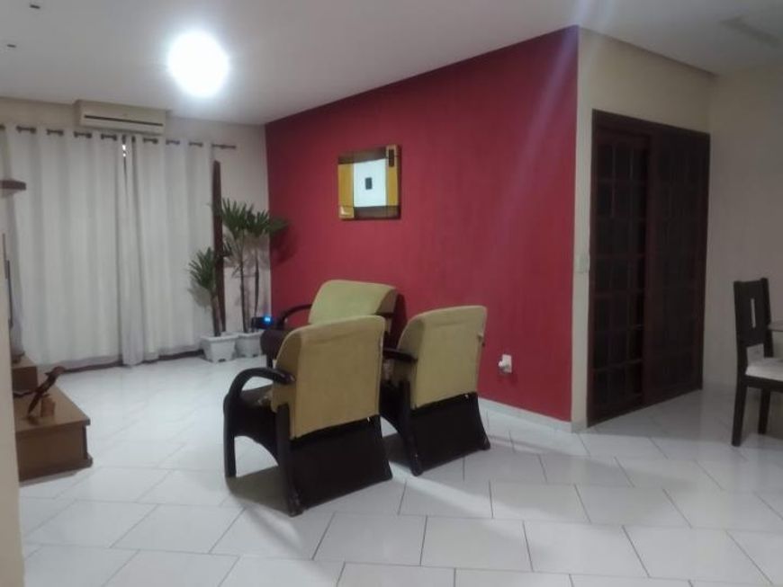 Casa de 100 metros quadrados no bairro Cerâmica com 2 quartos