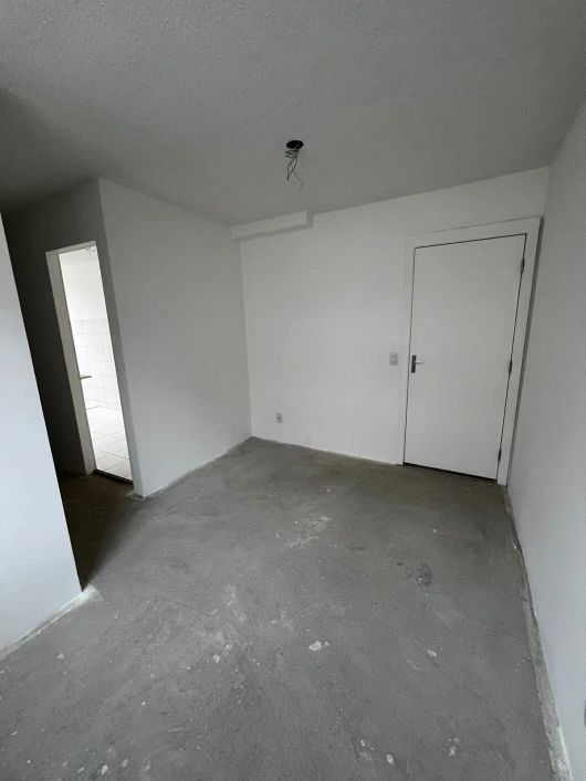 Imóvel para venda tem 45 metros quadrados com 2 quartos em Jardim Alvorada - Nova Iguaçu - RJ